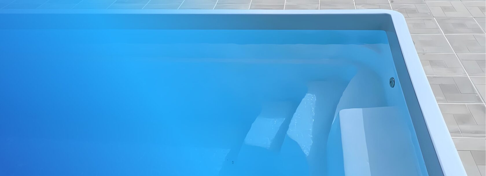 Бордюрный камень для бассейна — установка в Кисловодске